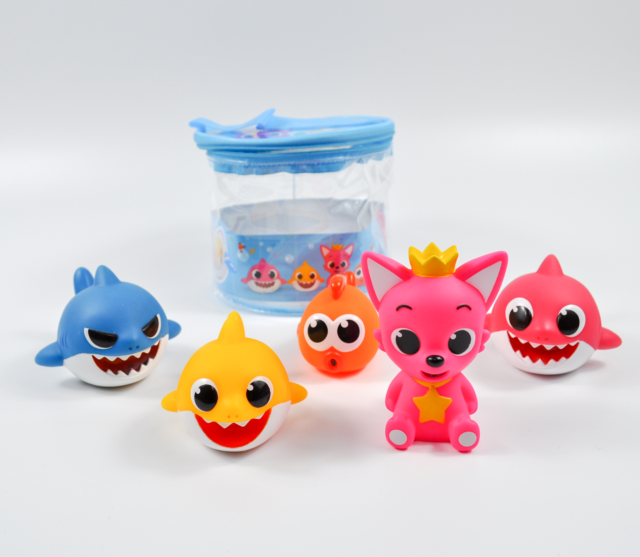 Πρέπει να καθαρίζονται συχνά τα παιχνίδια μπάνιου